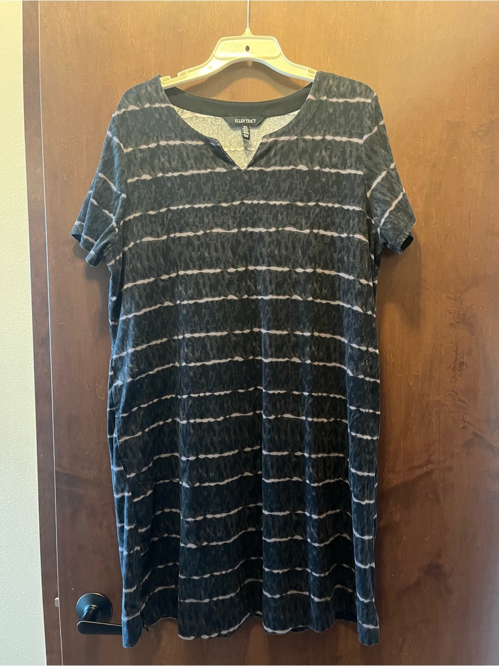 Ellen Tracy Black and White Striped Short Sleeve Dress